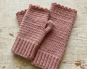 Patroon gehaakte vingerloze handschoenen en beenwarmers voor beginners, oudroze geribbelde polswarmers (pdf)