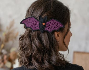 Halloween Bat Crochet Hair Clip Pattern, Bat Barrette Crochet Pattern, Gothic Hair Accessory PDF, Halloween Hair Pin Pattern, Bat Hair Clip