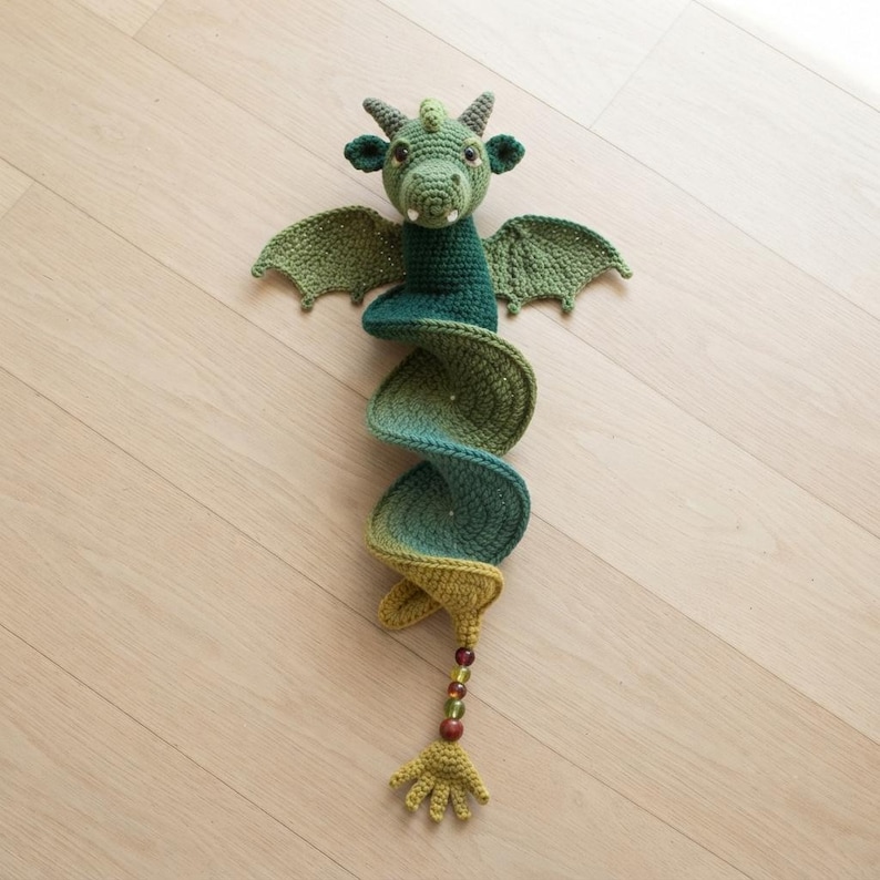 Dragon Crochet Wind Spinner PDF, Wind spinner Decor pdf, Amigurumi Dragon Mobile, Crochet Garden Ornament, Crochet home decor image 3