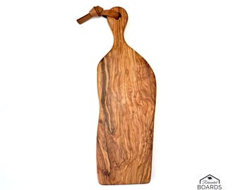 Olivewood Charcuterie Board with Handle Item # 2606ULOL013