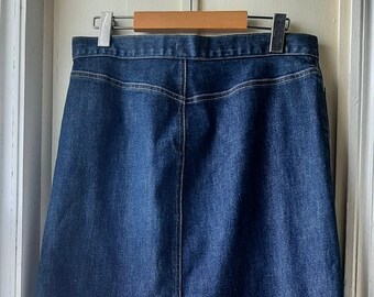 Vintage Y2K Gap Jean Skirt / Dark Wash Denim Skirt /Long Jean Skirt with Stretch /1969 GAP Jeans / size 8