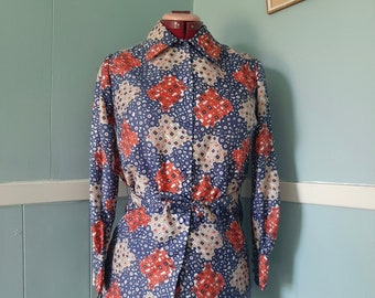 70s 'Clever Mates' MOD print blouse with butterfly collar and waist tie / Abstract print button up shirt / Size 38" chest