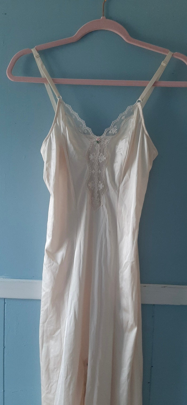 Vintage 'Sweet Nothings' Maidenform lingerie, vintage nude slip dress, mid-century champagne midi slip, 32 chest image 1