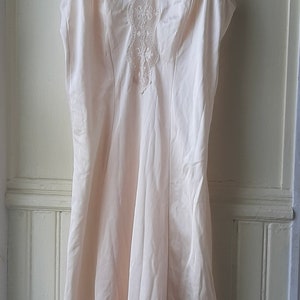 Vintage 'Sweet Nothings' Maidenform lingerie, vintage nude slip dress, mid-century champagne midi slip, 32 chest image 8