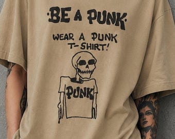 BE A PUNK // Underground Oversized Tee