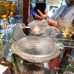 Vintage 1950s Clear Glass Hen On a Beaded Nest, No chips, cracks, flea bites or repairs. Indiana Glass Company