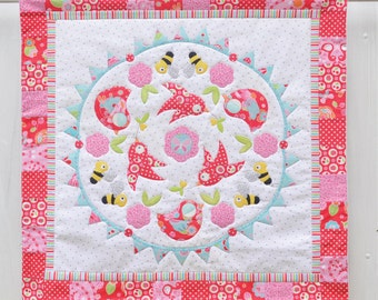 Birds and the Bees applique mini quilt pattern