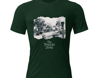 モンスターズ・アー・デュー・オン・メープル・ストリート Tシャツ