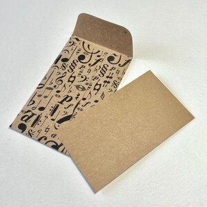 NOTES DE MUSIQUE Mini enveloppes pour graines/pièces faites main - Kraft marron taille carte de visite 2,25 x 3,75 pouces Cartes-cadeaux amusantes et mignonnes Petits messages