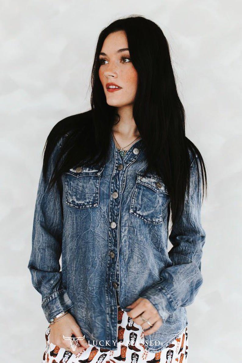 Vintage Blue Washed Western Denim Shirt – Concho Button Tencel Top