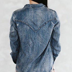 Vintage Blue Washed Western Denim Shirt – Concho Button Tencel Top