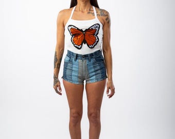 All eyes on me- True Blue