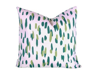 Pillow,throw pillow,pillow cover,cushion,decorative pillow,madcap cottage mill reef Robert Allen  print,accent pillow