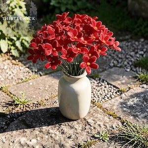 5 fleurs rouges en céramique, décoration de piquets de jardin, tiges de fleurs en métal, décoration de cache-pot, ornements d'extérieur, cadeau composition florale pour jardinier