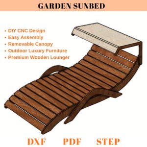 Op de afbeelding: Een houten tuinligbed met een afneembare luifel. Het ligbed is gemaakt van bruin hout en heeft een gebogen ontwerp. De afbeelding bevat de tekst "GARDEN SUNBED", "DIY CNC Design", "Easy Assembly", "Outdoor Luxury Furniture" en "Premium Wooden Lounger".