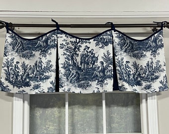 Shaped top toile pleated valance with inserts and ties