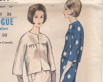 1960's Vogue Two Piece Dress with Wide Kimono Sleeves - Bust 31" - No. 6291