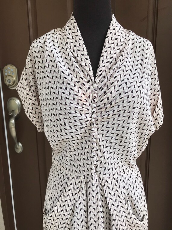 1940/50’s Apex Brand Rayon Dress Black and white o