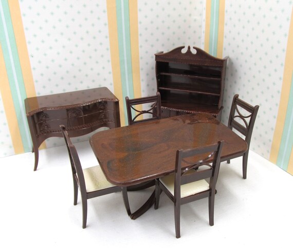 dollhouse dining room