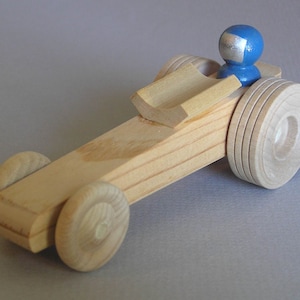 Wooden Toy Drag Racer - Blue Driver