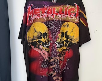 T-shirt vintage Metallica con stampa integrale XL – Giant by Tee Jays Skull Graphic AOP Band Tee – Maglietta metal stile anni '90 con stampa su entrambi i lati