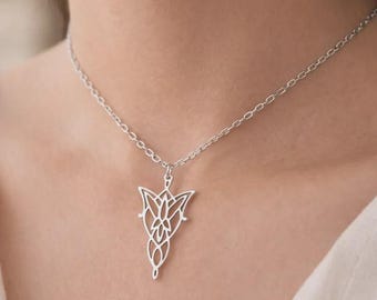 Collar Arwen Evenstar – Colgante de inspiración élfica, joyería de fantasía en metal