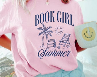 Comfort Colors® Chemise d'été Book Girl, Amateur de lecture sur la plage, T-shirt d'été livresque drôle, Chemise de plage surdimensionnée pour liseuse, Chemise de vacances livresque