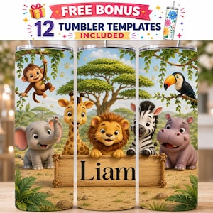 Könnte beinhalten: Ein digitales Becher-Design mit einem Cartoon-Affen, einer Giraffe, einem Löwen, einem Zebra, einem Nilpferd und einem Tukan im Dschungel. Ein Holzschild in der Mitte zeigt den Namen Liam in schwarzer Serifenschrift. 12 Bonus-Vorlagen enthalten.