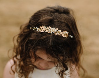 Gold Flower Girl Headband,Gold Flower Girl Crown, Gold Leaf Wedding Crown, Girls Headband, Woodland Wedding Crown, Rustic Girl Headpiece