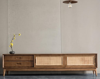 Mid Century Konsolenschrank / Fernsehtisch aus Holz mit Rattan Türen