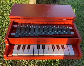 Piano de juguete grande completamente nuevo - 12 teclas