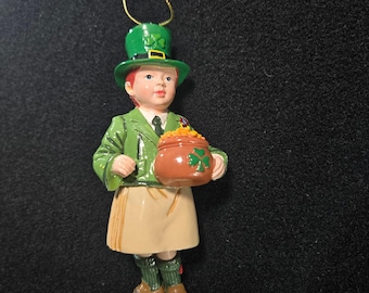 St. Patricks Day Leprechaun Boy Ornament Pot of Gold Shamrock Kilt Green 4.5"