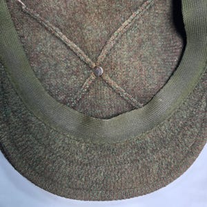 Vintage Kangol 504 Newsboy Cap Olive Green Marled Wool Blend Hat Mens image 7