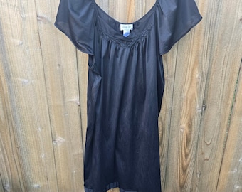 Vintage Vanity Fair Black Nylon Nightgown Slip Flutter Sleeve Large Lingerie