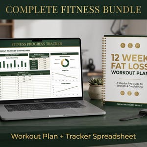 Pode incluir: Um pacote completo de fitness com um laptop exibindo um rastreador de progresso e um plano de treino de 12 semanas para perda de gordura. A tela do laptop mostra dados de treino, e o livro fornece um guia passo a passo para força e condicionamento.