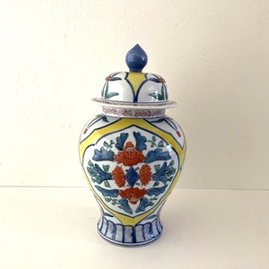 Vintage Hand Painted Porcelain Ginger Jar Floral 12.25&quot; tall