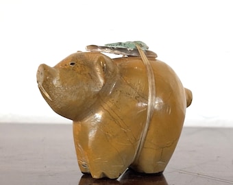 Vintage Jasper Pig Zuni Fetish Carving signed DL 2.5" Delvin Leekya