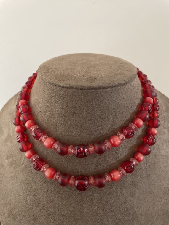 Vintage Red w Pink Plastic Bead 2-strand Choker N… - image 2
