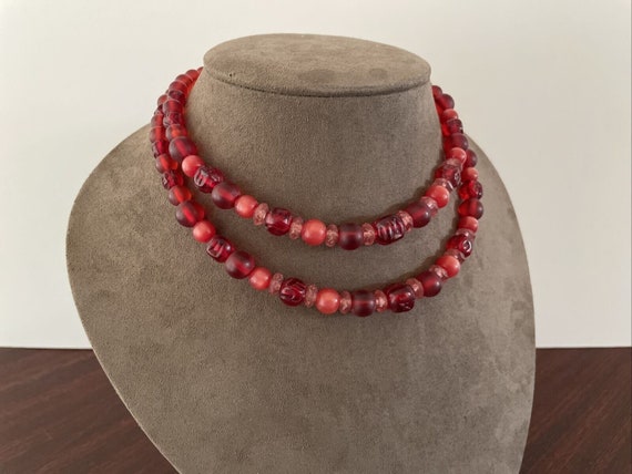 Vintage Red w Pink Plastic Bead 2-strand Choker N… - image 1