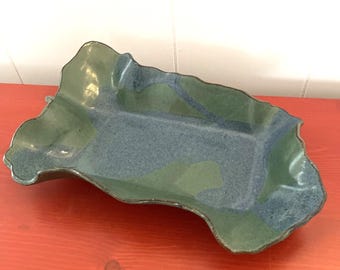 Handmade Vintage Art Pottery Serving Dish Blue Green Freeform Handmade 12x8" Signed