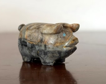 Zuni Pueblo Pig Fetish Spider Web Jasper Turquoise Eyes 1.75" by 1"