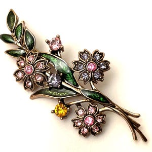Vintage Gold-tone Enamel & Rhinestone Floral Brooch