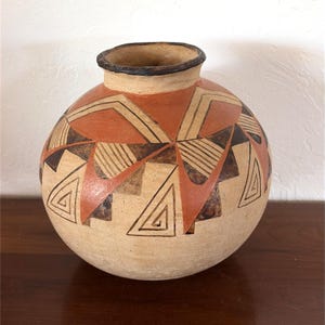 Large Vintage Papago Pottery Vessel Jug Pot
