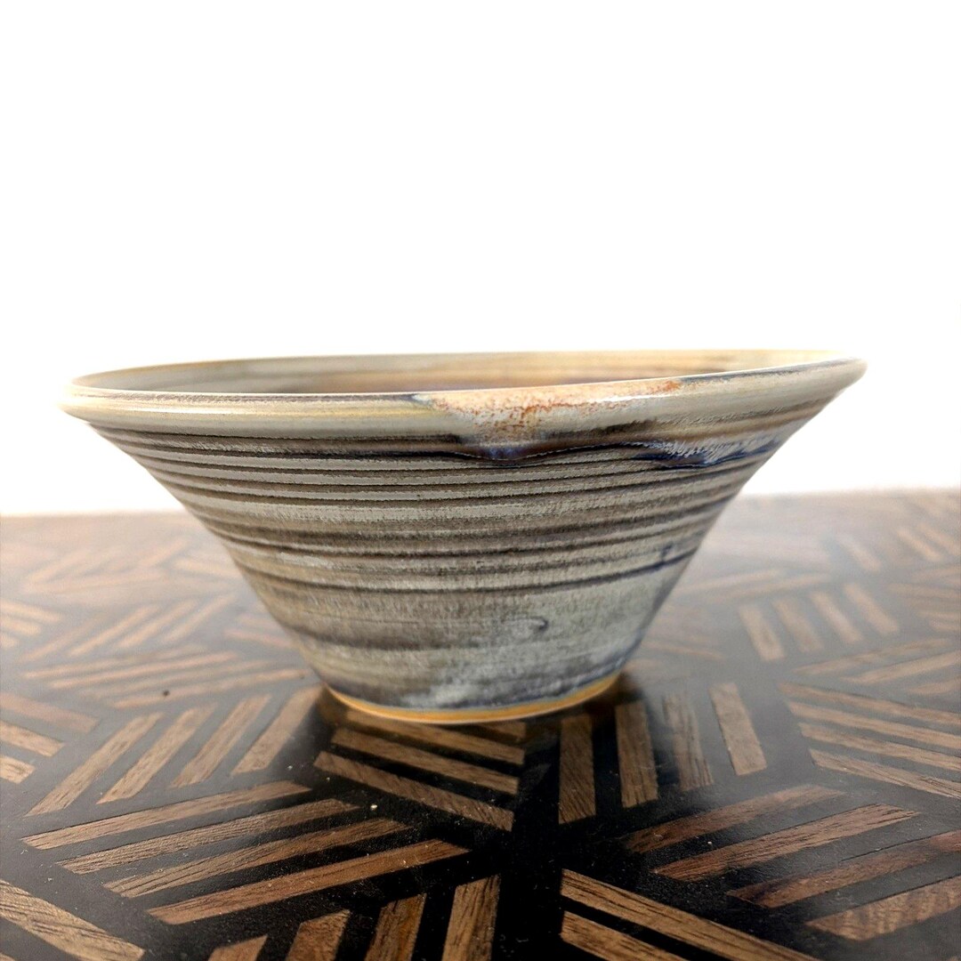 Vintage Hand Thrown Studio Art Pottery Bowl / Dish 7x3" Gray Blue Drip ...