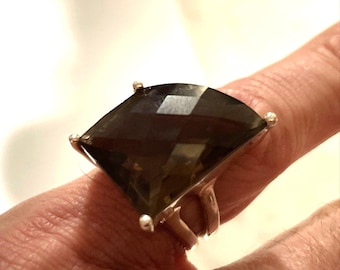 Vintage Sterling Mod Silver Smoky Topaz Ring size 6 Abstract Stone Neo Deco