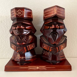 Set Male Female TIKI Totems Hand Carved Wood 8&quot; w Platform