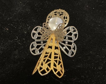 Vintage Filagree Metal Lace Angel Brooch w Cabochon Stone