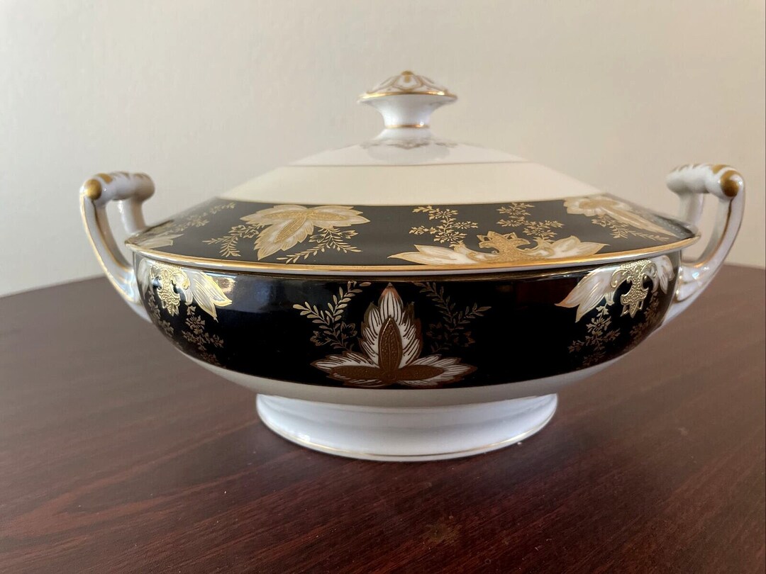 Vintage Wako China Covered Serving Dish Black Gold White Leaf Etsy