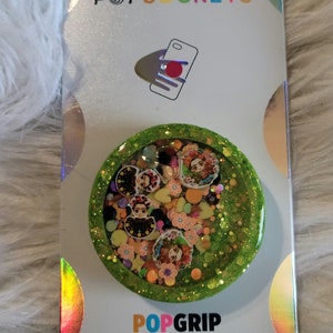 Cute Frida shaker phone grippy or badgereel