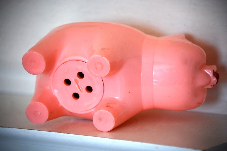 Vintage Plastic Pig Bank, Toy Town, Corp. image 4